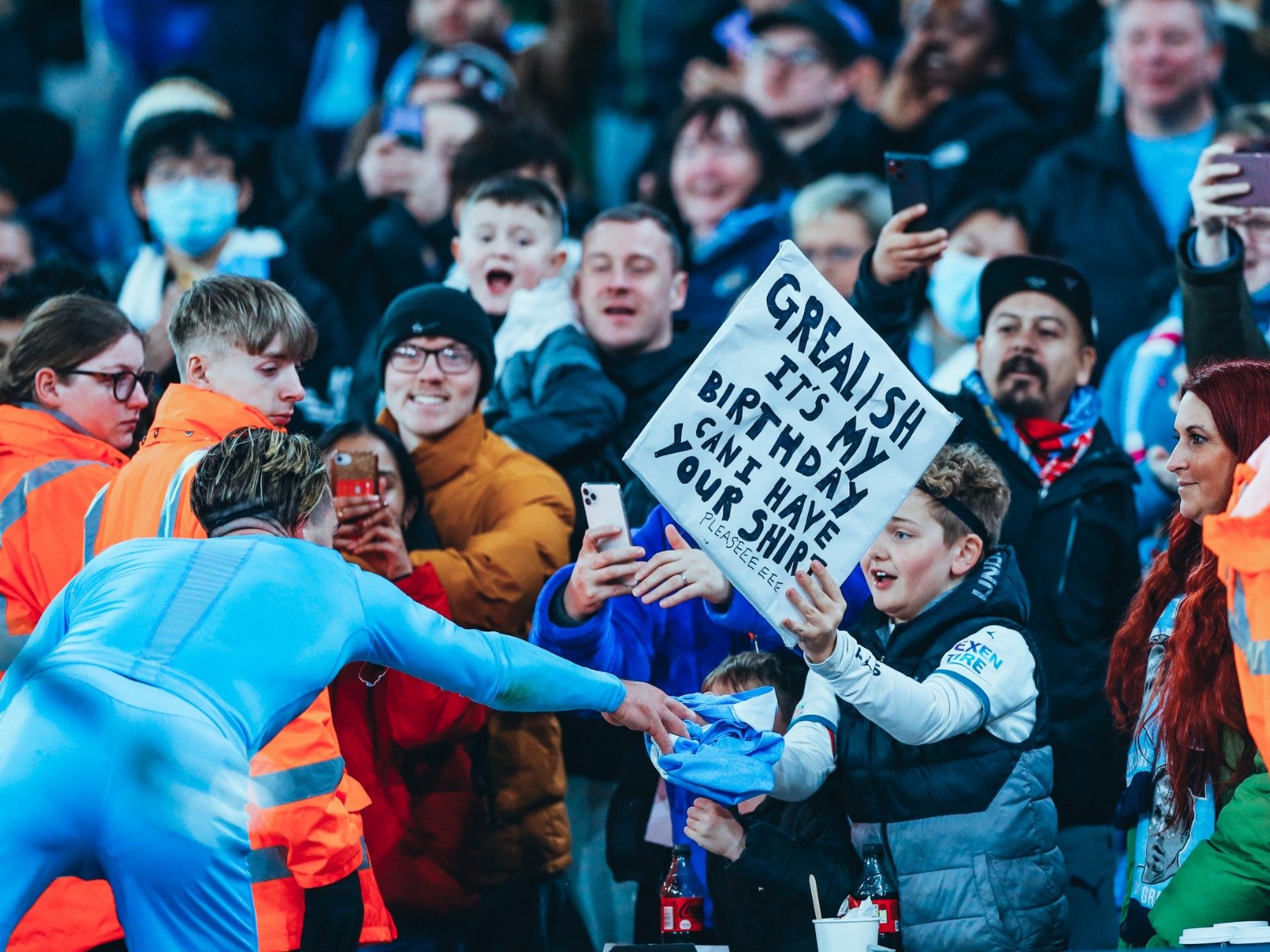 动员在背后 动员在背后